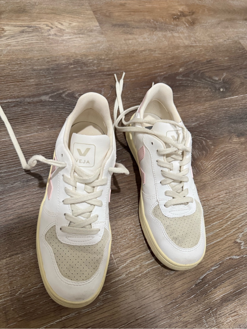 Veja Women’s V-10 Shoes — image 4 of 6